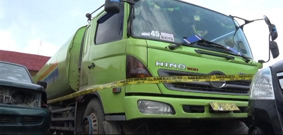 32-ton-minyak-mentah-ilegal-diamankan-polisi